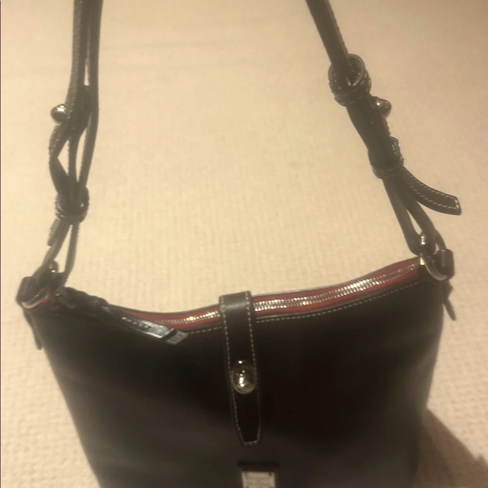 Dooney & Bourke Wine and Leather Bag with red accents - Picture 3 of 6